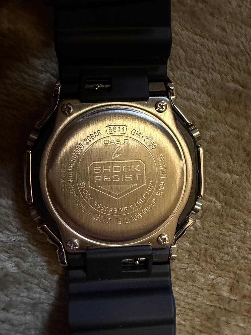 【新品同様品】GーSHOCK 2100シリーズ/GM-2100-1AJF