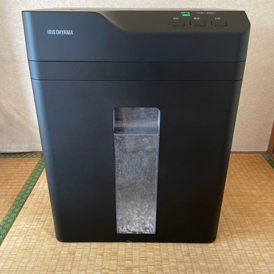 【美品】アイリスオーヤマ オートフィードシュレッダー 業務用シュレッダー