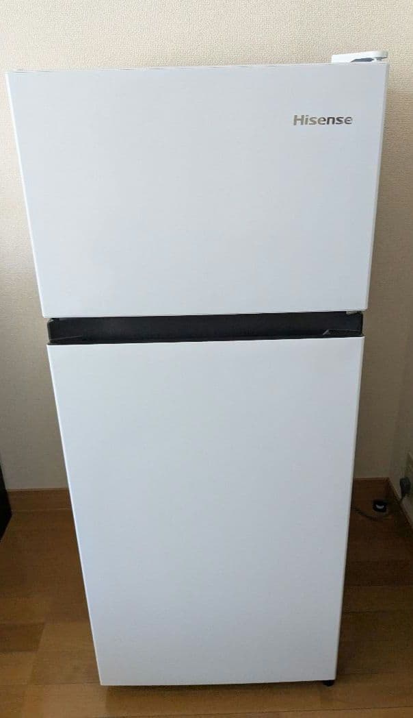 Hisense　ハイセンス　2ドア冷蔵庫　124L　中古美品