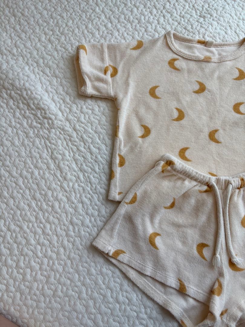 最終お値下げ organiczoo Midnight 2-3yセットアップ90