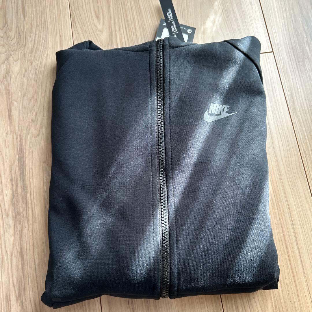 新品NIKE テックフリースパーカー S
