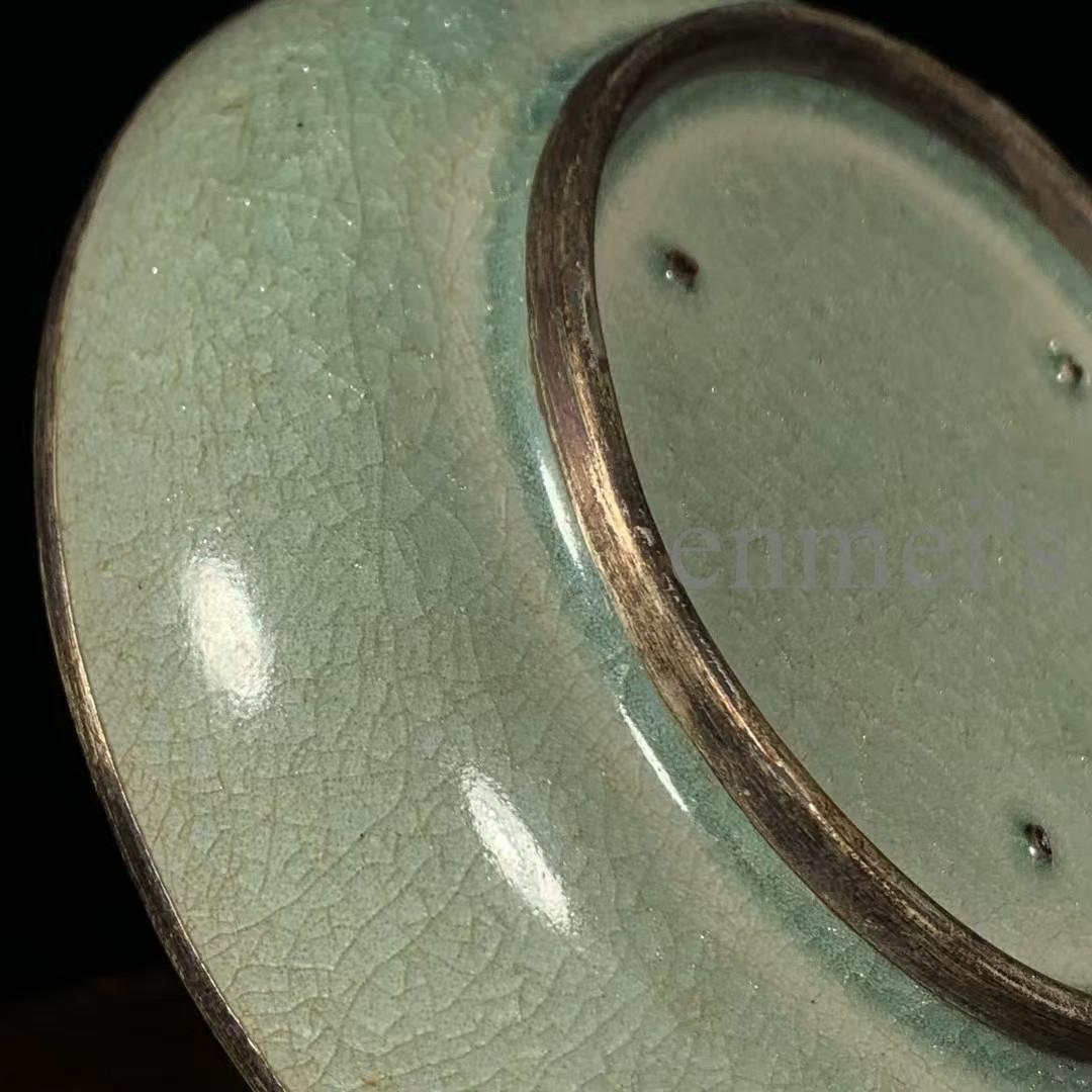 中国古美術・宋汝窯・汝窯・巻足洗・銀嵌細工・古陶磁・茶道具・書道具・飾皿・置物