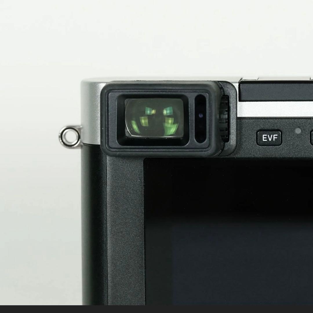 LEICA D-LUX7 シルバー / コンパクトデジタルカメラ