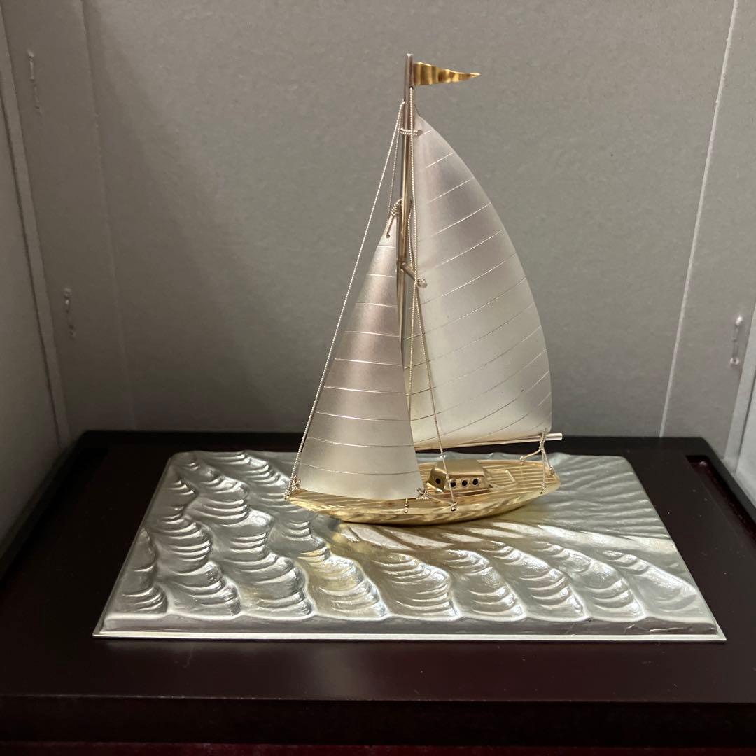 武比古　銀製ヨット　7号 ディスプレイケース付き