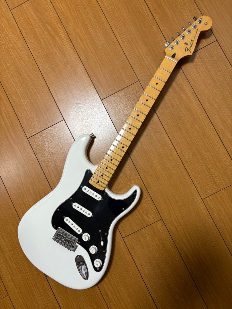 Fender Mexico ストラトキャスター