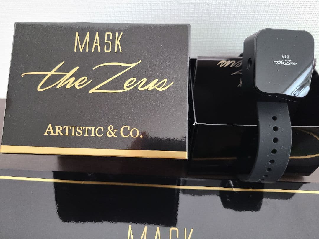 ARTISTIC&CO. MASK THE ZEUS　美顔器　フェイスパック浸透