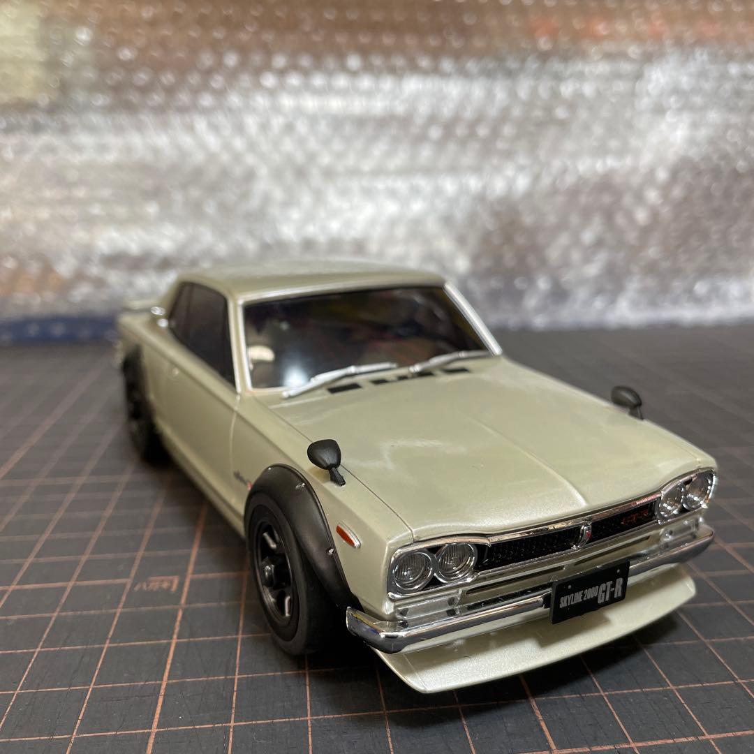 ミニッツ AWD 日産　フェアレディ 240ZG ホワイト　と　2000GT-R