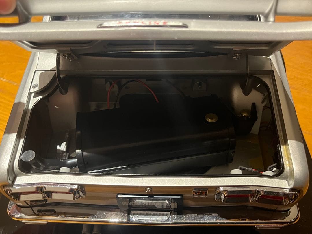 日産　スカイライン　２０００　ＧＴ－Ｒ　オートアート　ハコスカ　シルバー　１／８