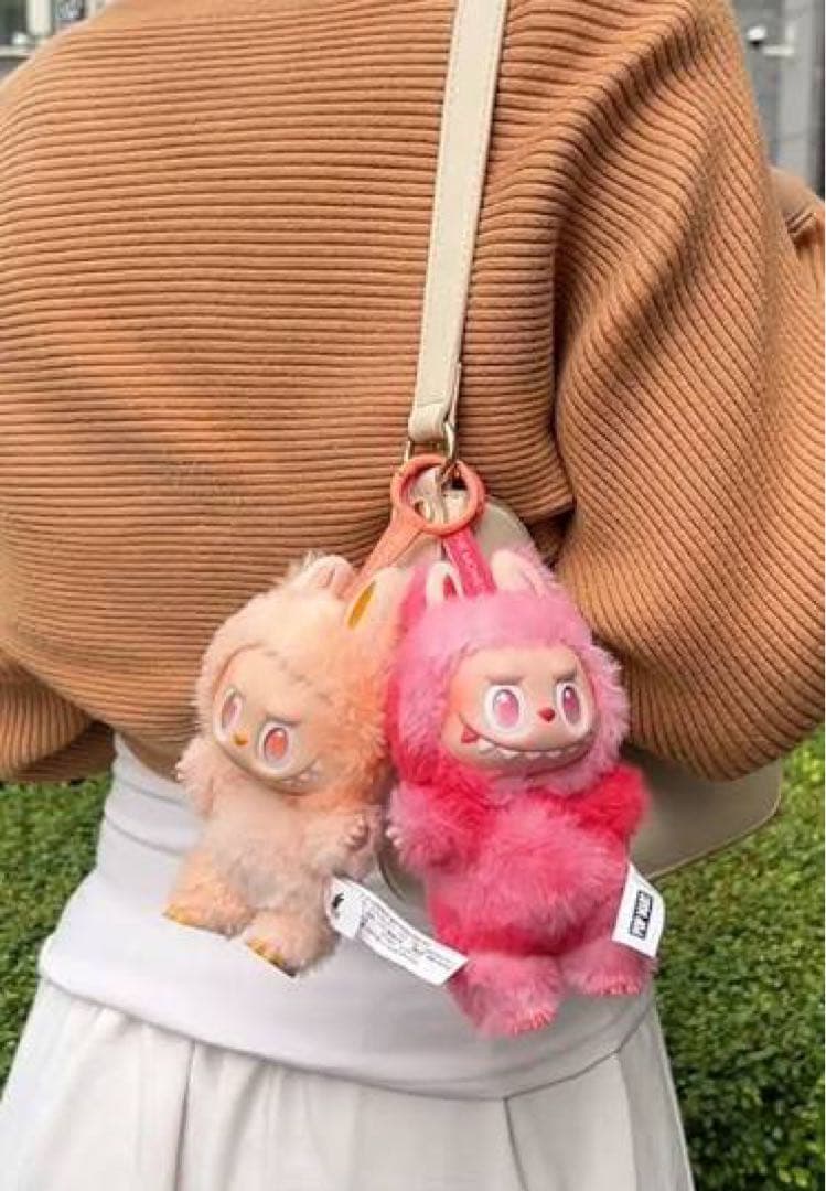 ポップマート ザ モンスターズ (ラブブ)ピン フォー ラブ シリーズ(N-Z)