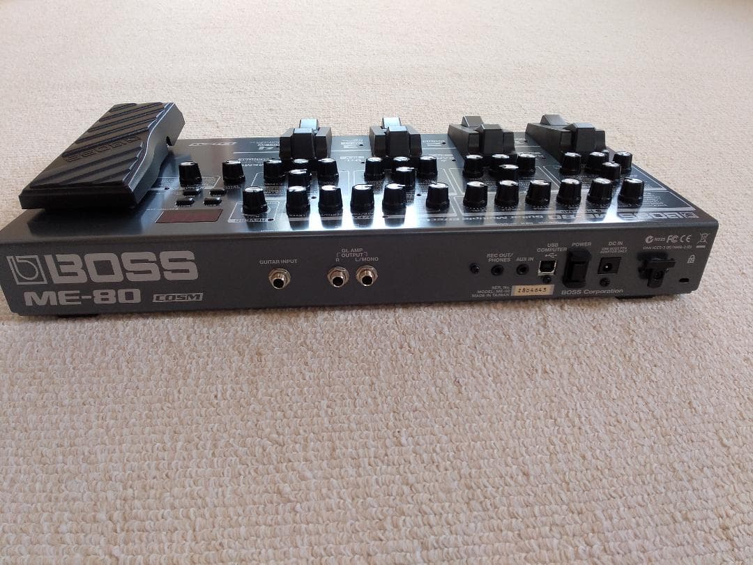 マルチエフェクター　BOSS ME-80