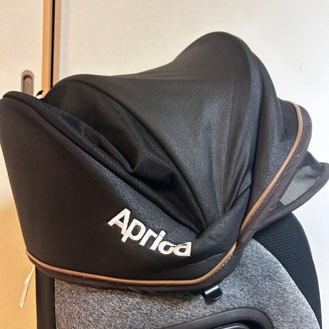 美品　Aprica アップリカ　クルリラ プロテクト　チャイルドシート　R1