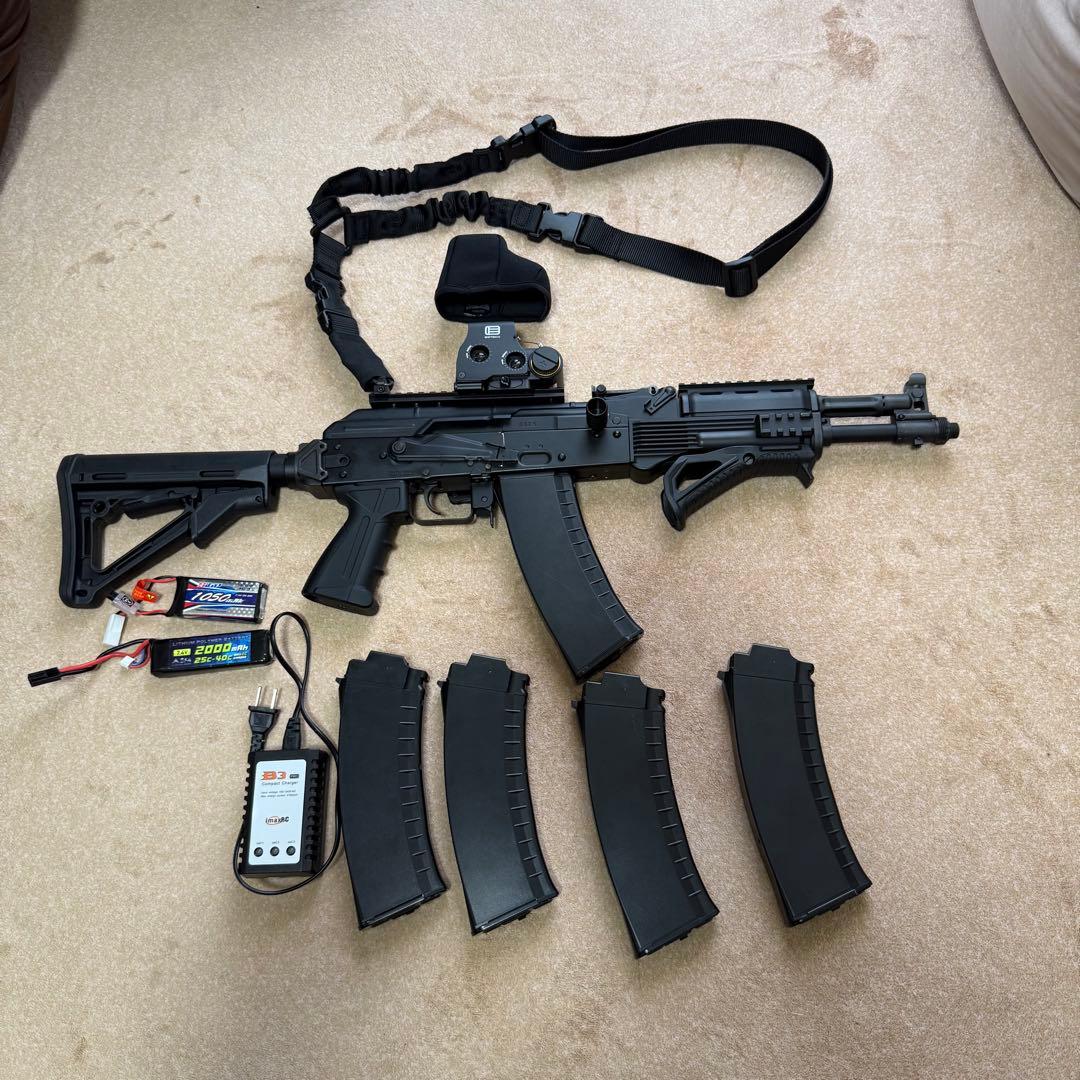 東京マルイ次世代電動ガンAK-47バッテリー・マガジン付き