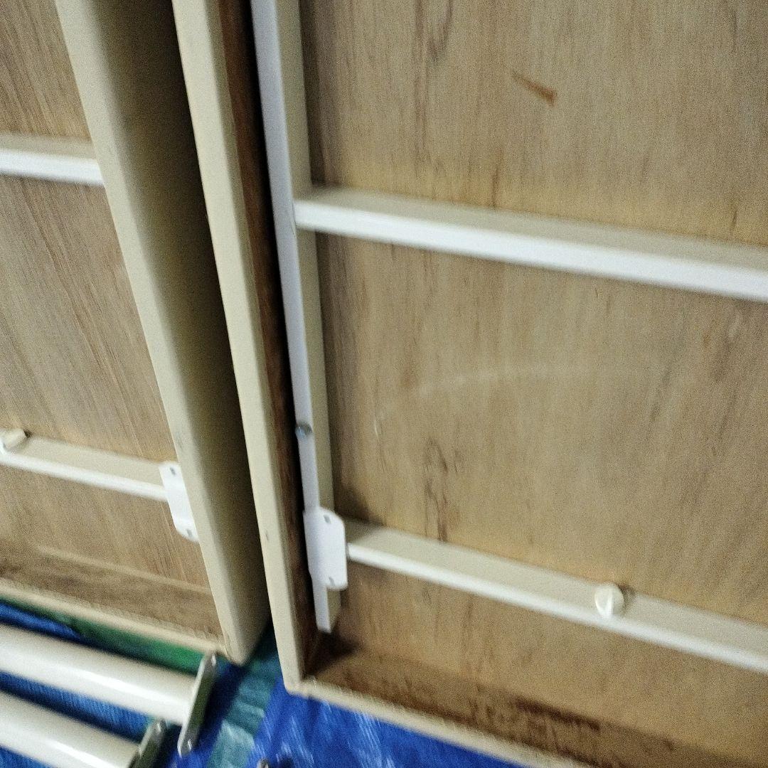 Takadaマッサージベッド施術・エステベッド（脚４本外し同梱・脚本体に錆有り）