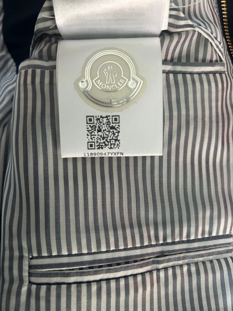 モンクレール MONCLER GAMME BLEU　ダウンベスト