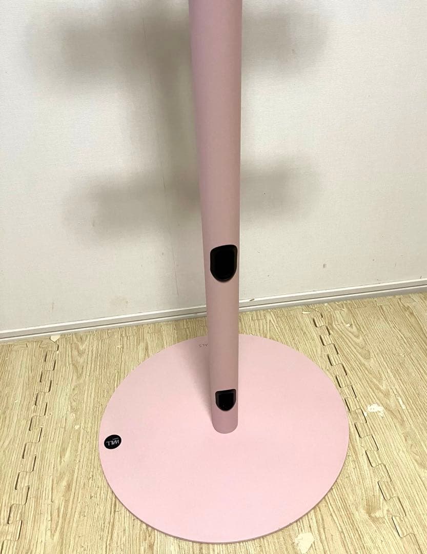 美品 送料無料 EQUALS テレビスタンanataIRO 24型〜45型対応