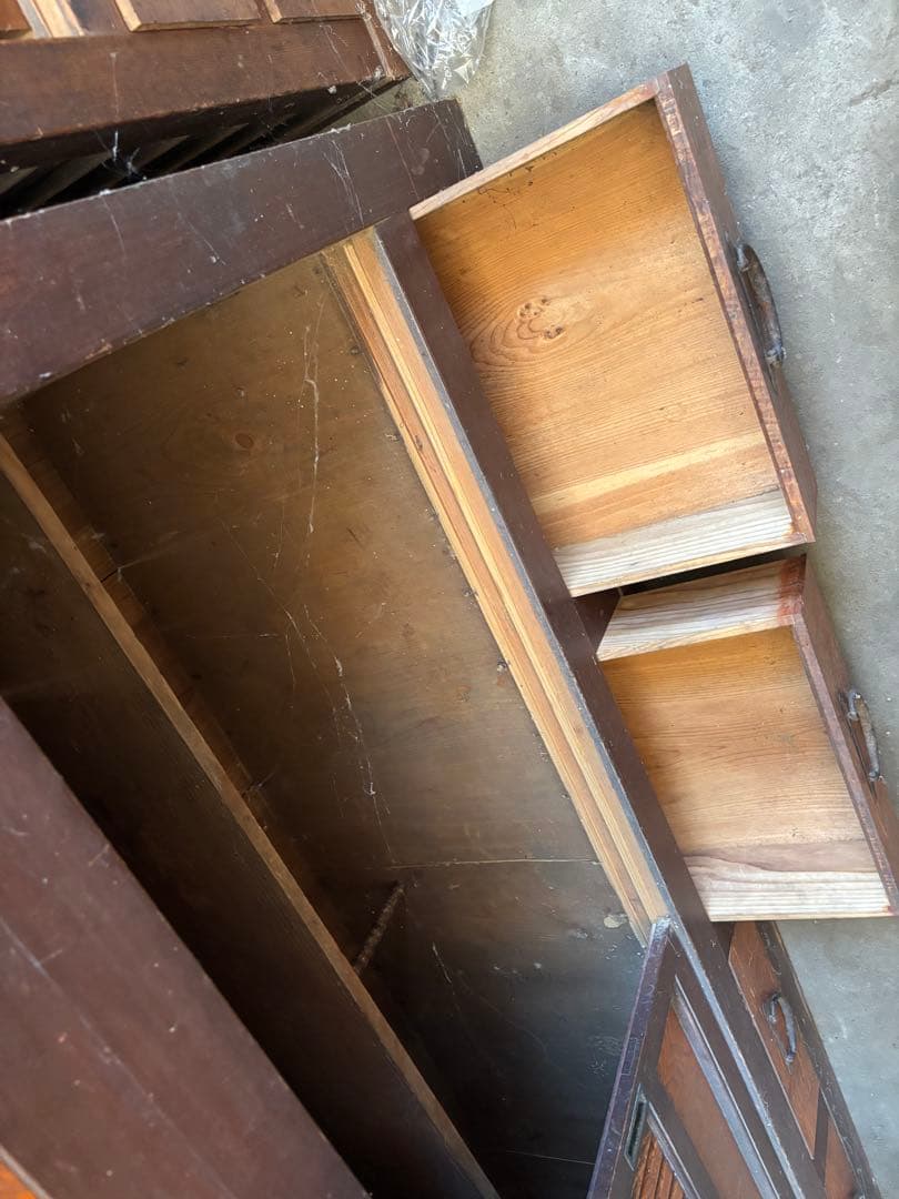 岐阜県揖斐郡池田町まで　水屋箪笥　176×174㎝　アンティーク　時代箪笥