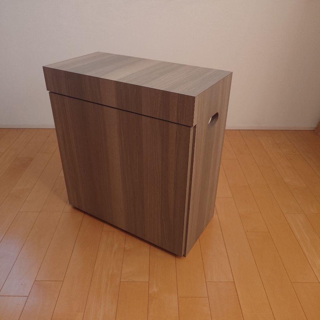 あきさま専用オーダー水槽台でございます。