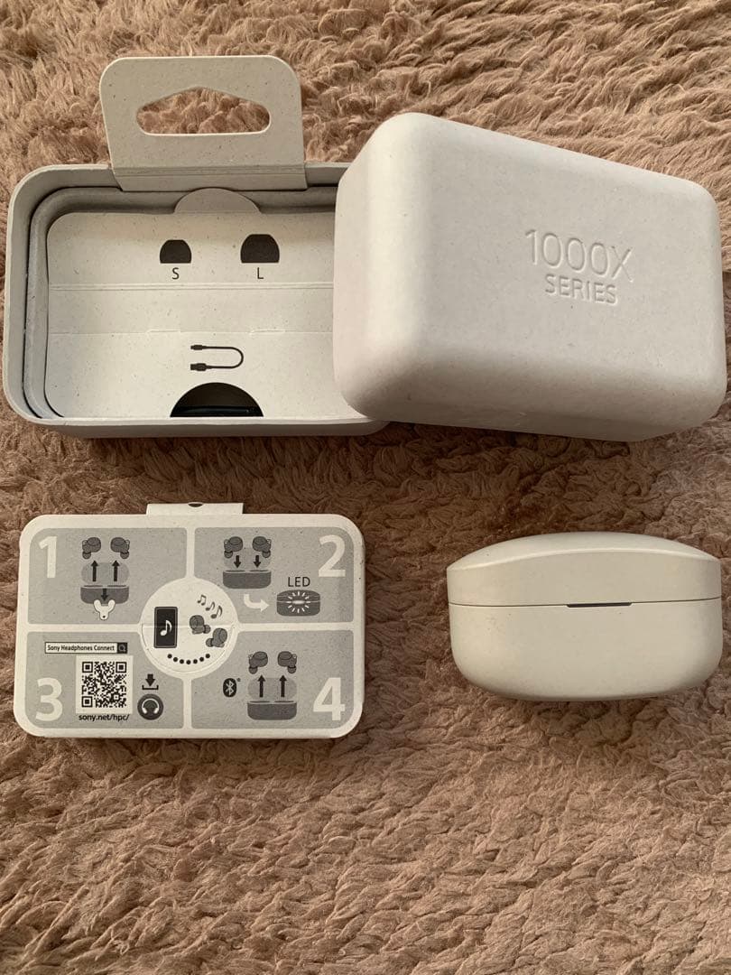 ヘッドホン SONY WF-1000XM4(S) SILVER