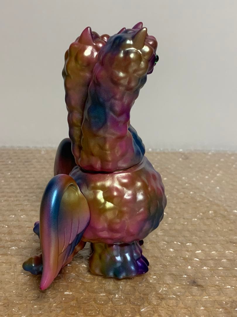 アートジャンキー 三頭獣王キングパカラ 狂気（桐箱入り） ソフビ