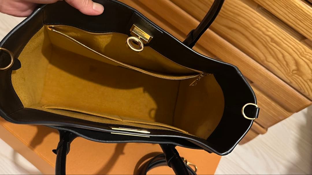 Louis Vuitton オンマイサイドMM　美品