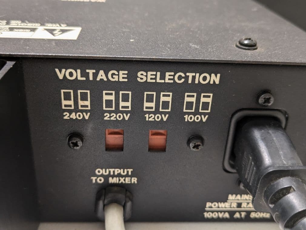 パワーサプライ　Soundcraft CPS150 (ラックマウントパネル付き)