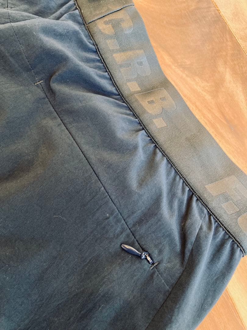 【F.C.R.B】美品！初期サルエル　ナイロンパンツ