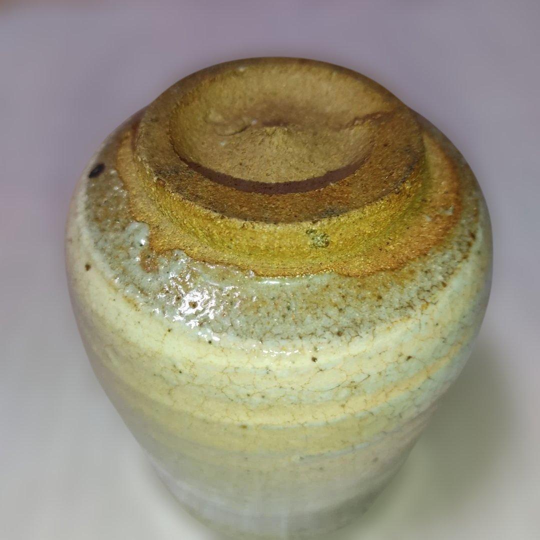 陶器の湯のみ