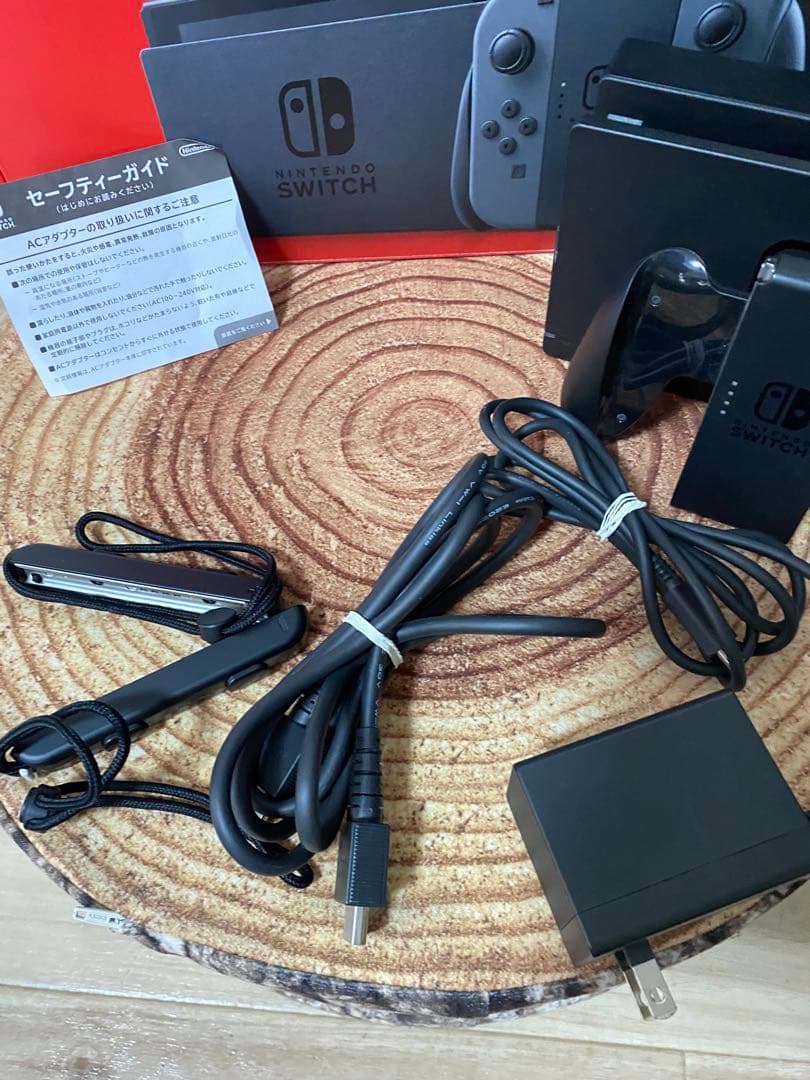 Nintendo Switch ニンテンドースイッチ本体　グレー ⑧