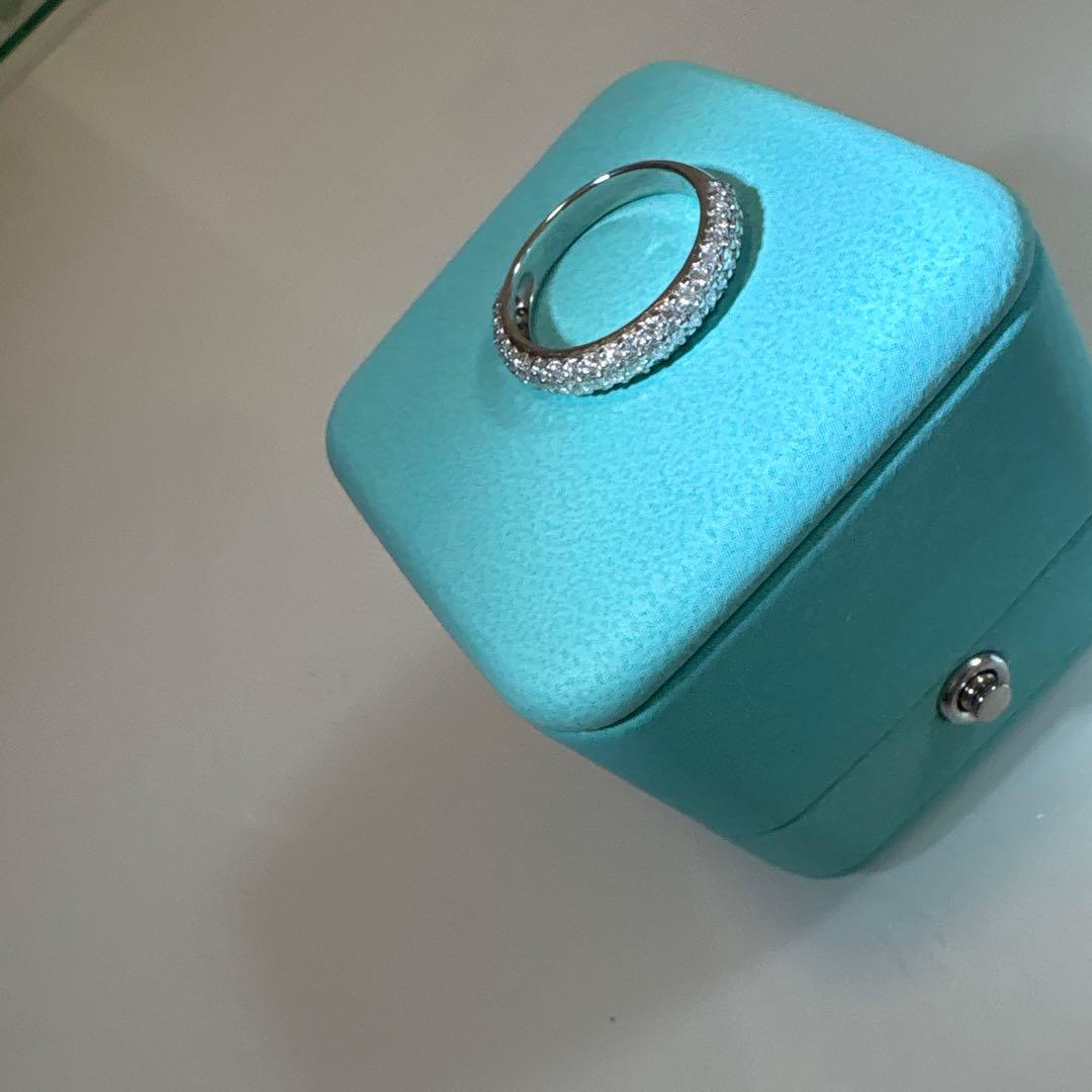 ポンテヴェキオダイヤパヴェエタニティリング　0.73ctティファニー　カルティエ