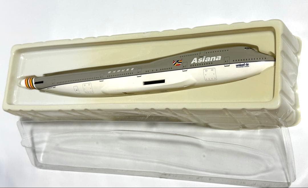 hogan 1/200 アシアナ航空 B747-400