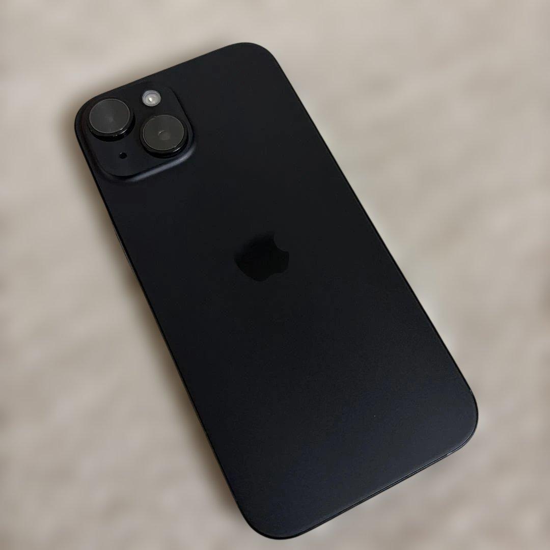 iPhone15 128GB ブラックチタニウム　sim free
