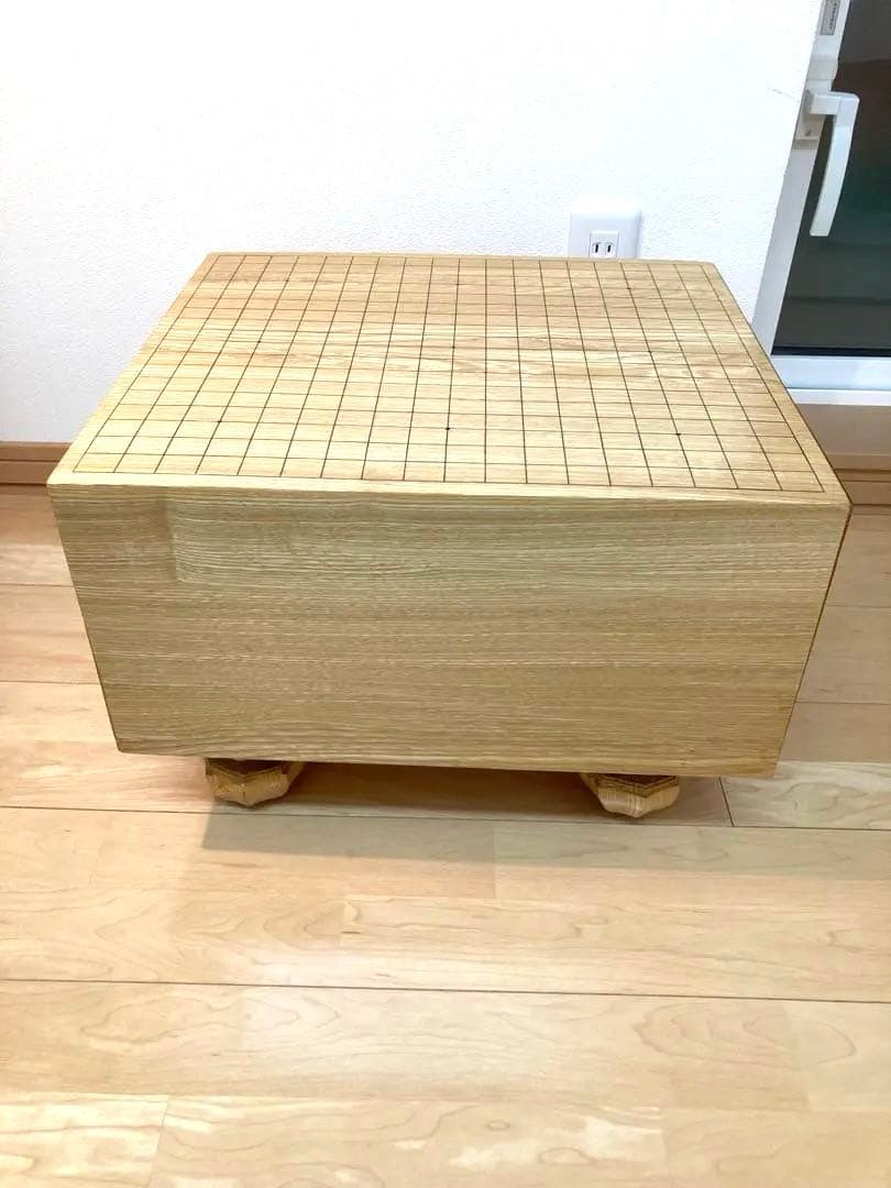 碁盤 囲碁 道産　天然木　脚付 ヘソ有 カバー付【大幅値下げしました】