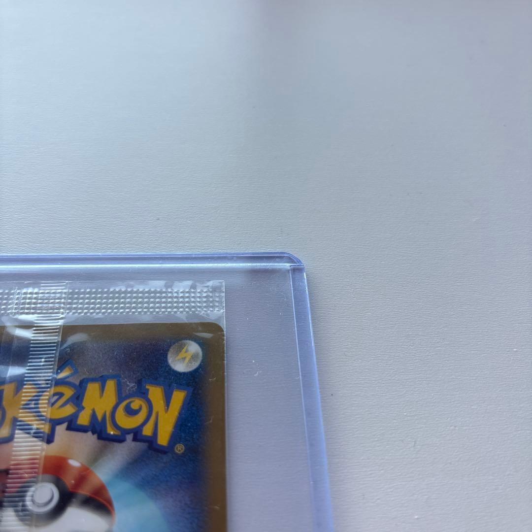 ポ*ー様 ポケカ日本代表のピカチュウ　未開封　3箇所傷あり