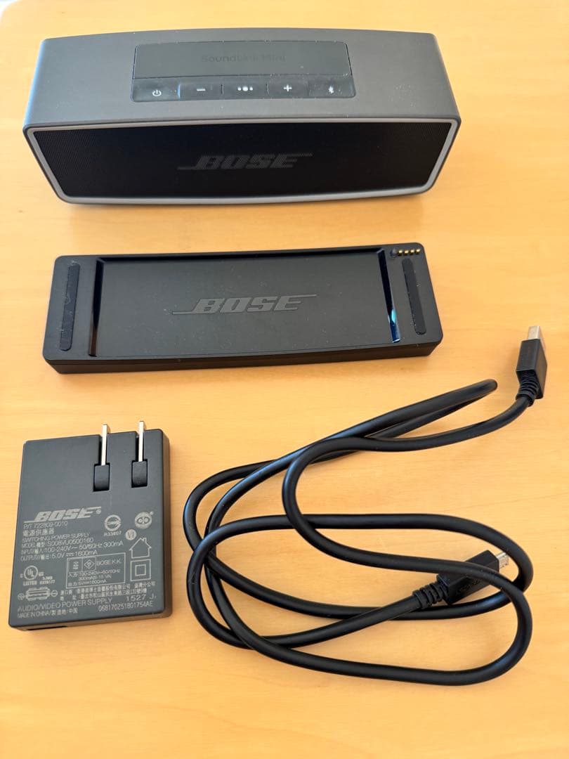 BOSE ワイヤレススピーカー SoundLinkMini Ⅱ 本体と充電ドック
