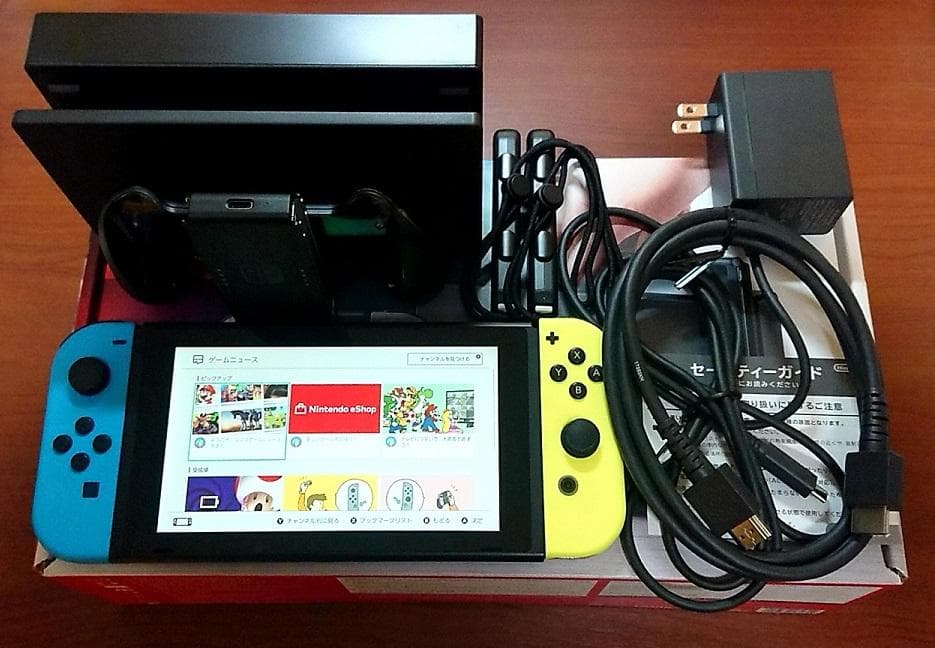 ハ*ジ様 Nintendo Switch1 本体 + 付属品