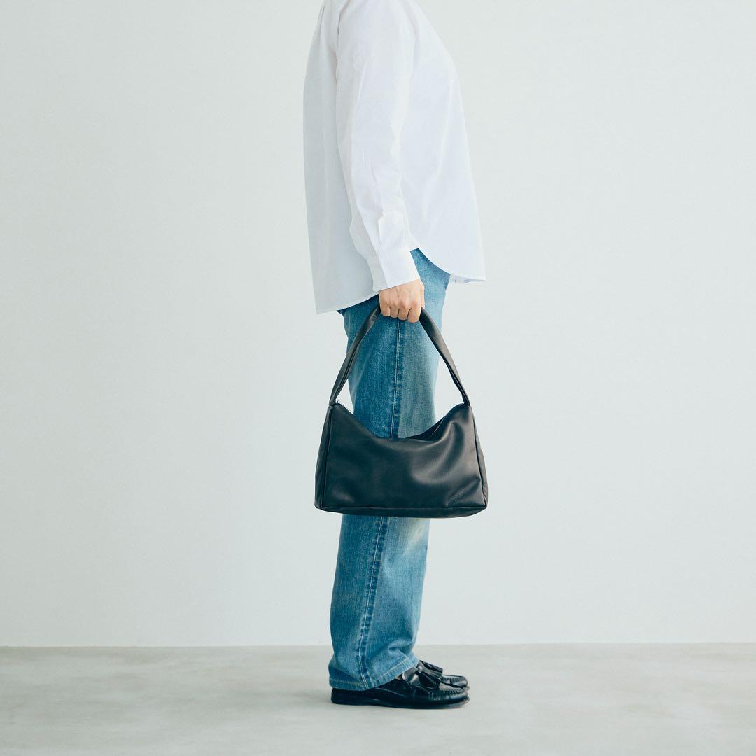 KEESE レザートートバッグ ハンドバッグ Mサイズ レディース ブラック 黒