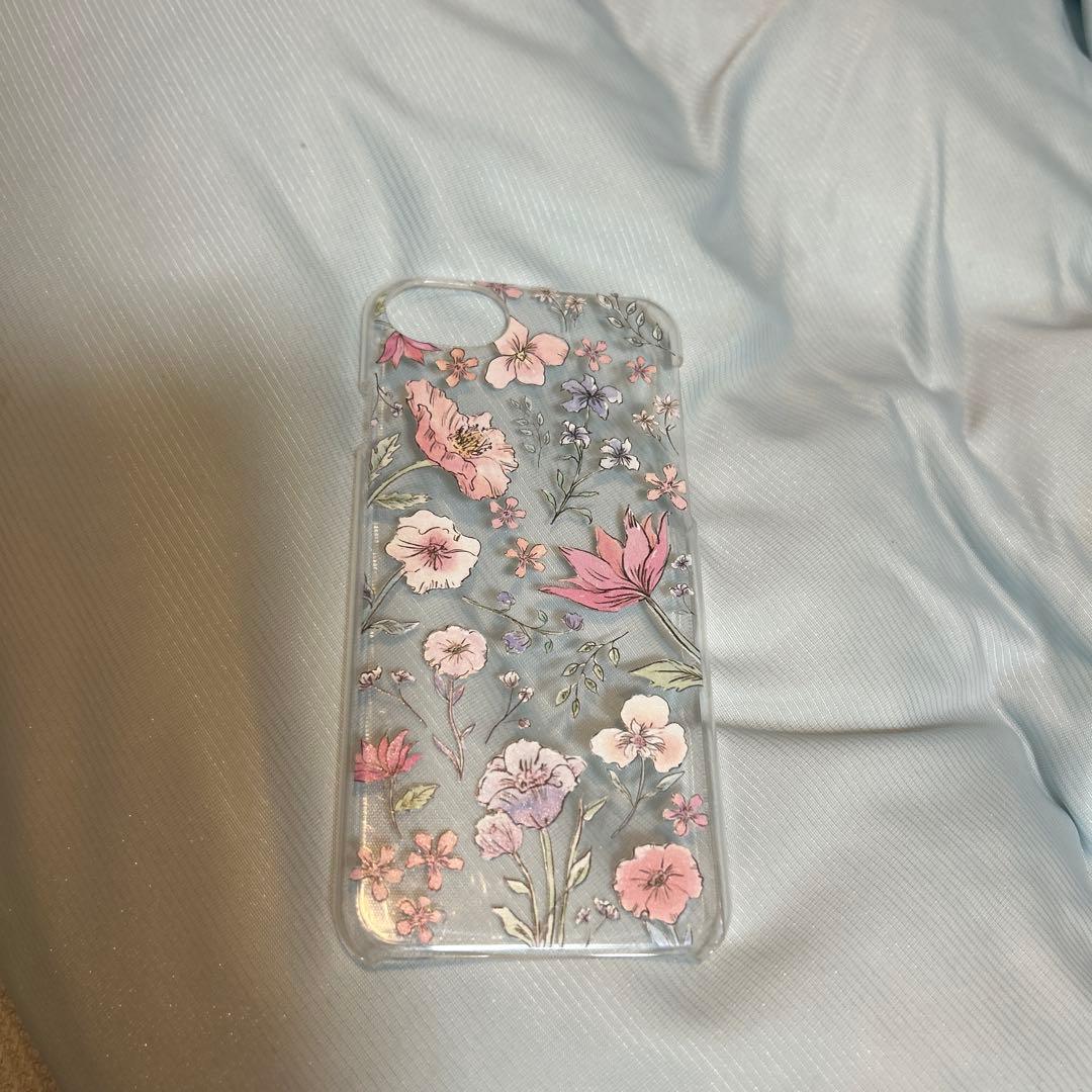 iPhoneケース　鬼滅、ディズニー、ナルト、セサミストリート、トムジェリなど