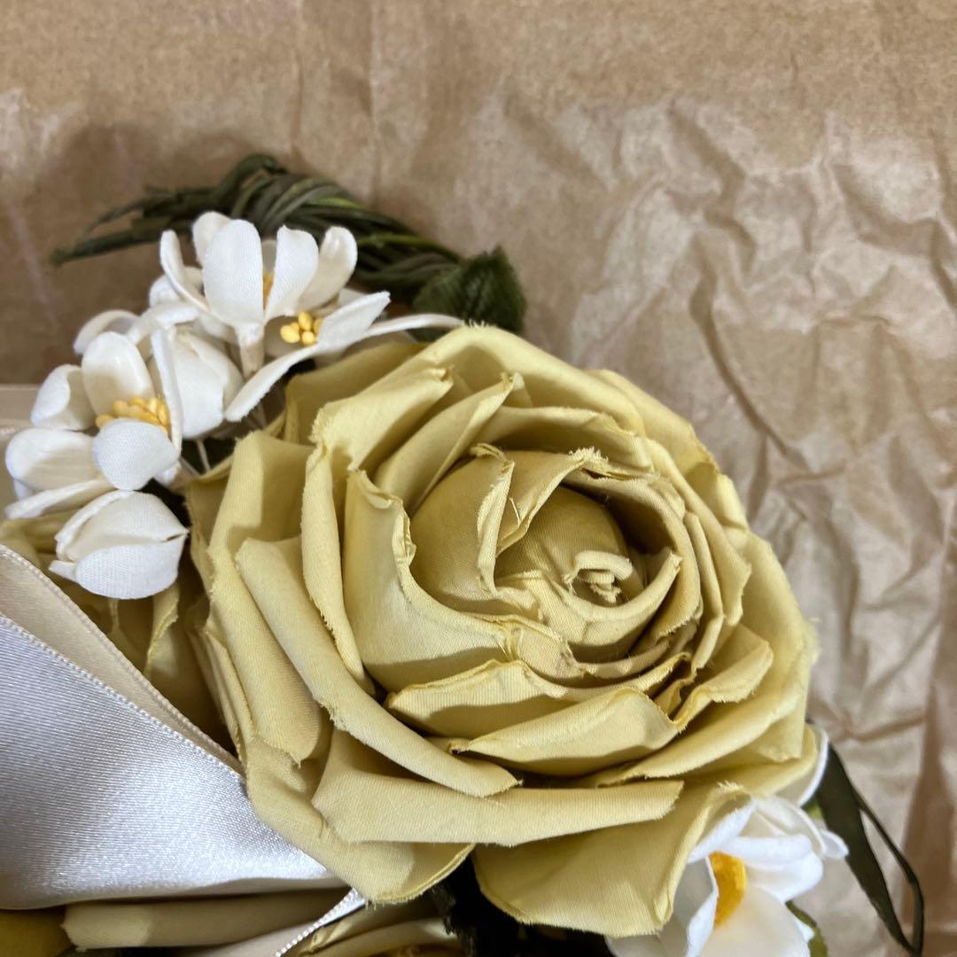 Hana出品❣️カネコイサオ　豪華な未使用品のコサージュで定価26,400円