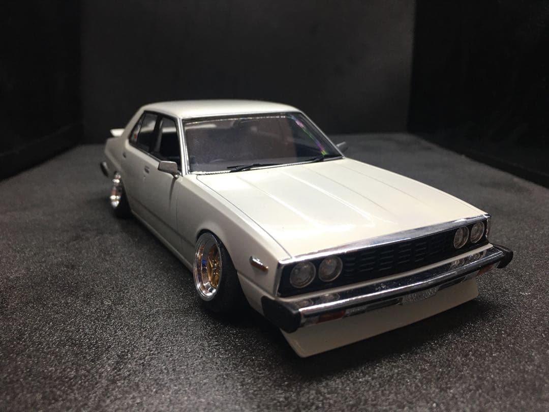 旧車プラモデル完成品1／２４フジミスカイラインジャパン