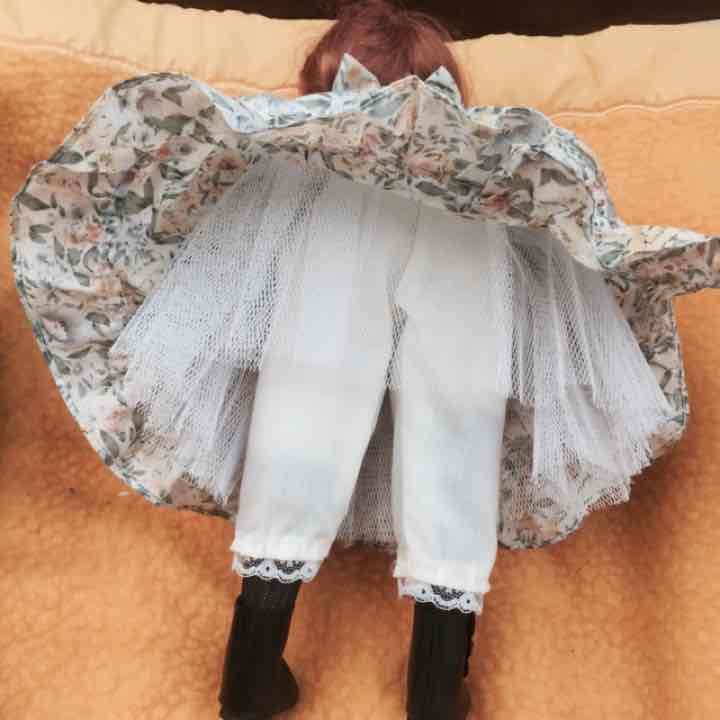 アンティーク人形