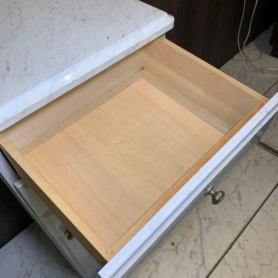 カリモク　電話台　大理石風