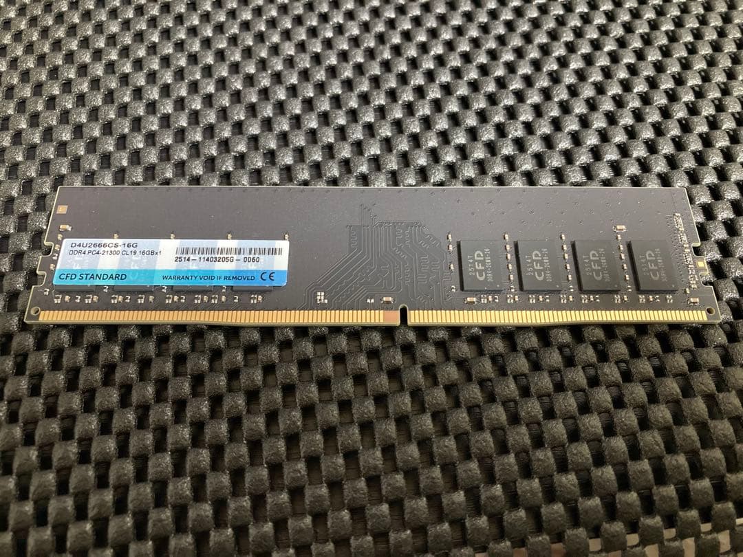 【未使用】CFD Standard DDR4 2666 16GB 1枚