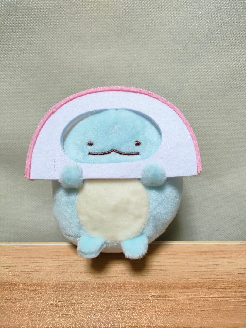 すみっコぐらし　スペシャルすみっコおせち　お正月　ぬいぐるみ　とかげ　かまぼこ