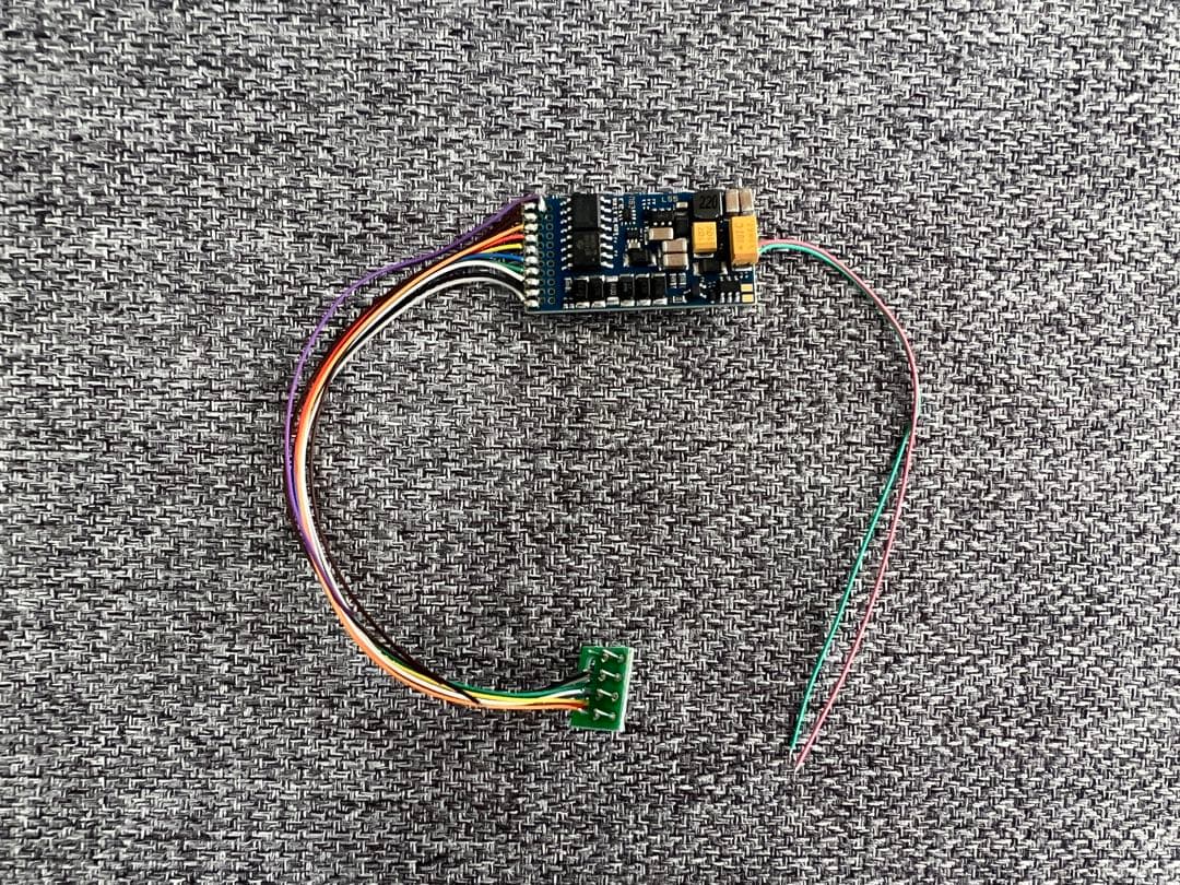 ESU Loksound5 サウンドデコーダー