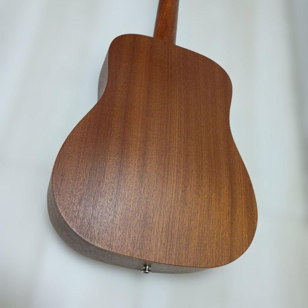 Taylor Baby 305-M アコースティックギター