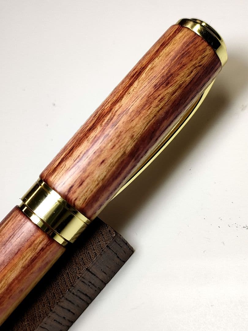 【チューリップウッド（紅白）】グラデュエイト万年筆