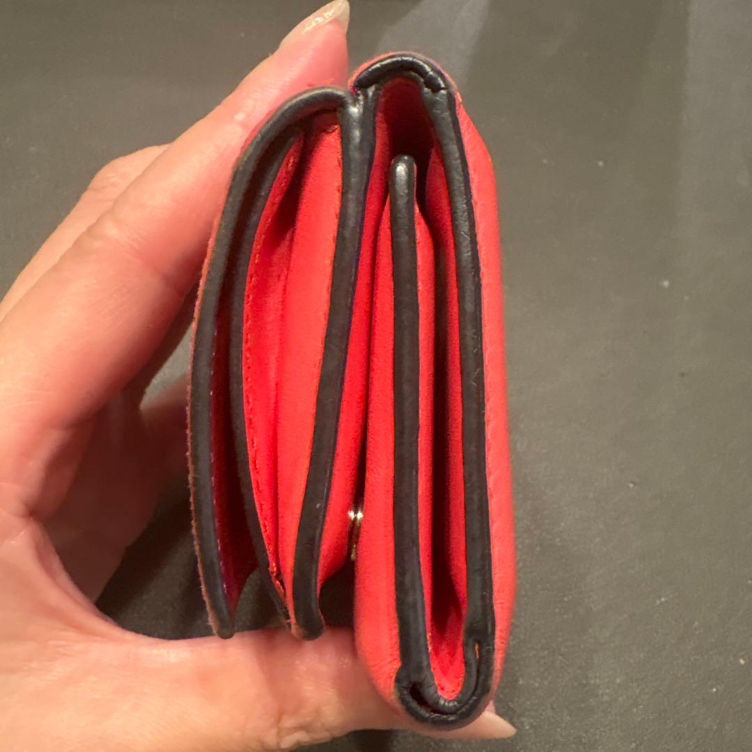 ロエベ LOEWE レザー三つ折り財布 赤 ピンク