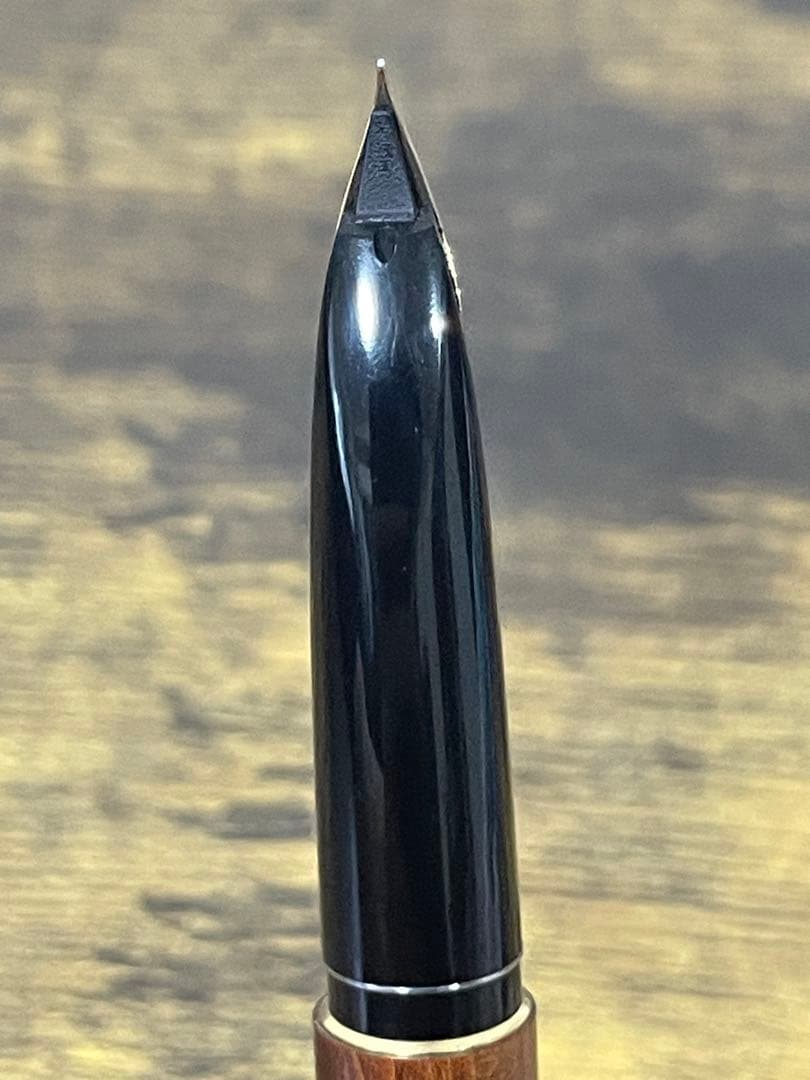 美品　1971年製　初代カスタム　高級天然　イタヤカエデ 大型18金　F 万年筆