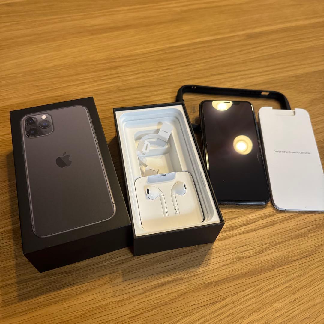 iPhone 11 pro 256GB Apple 本体