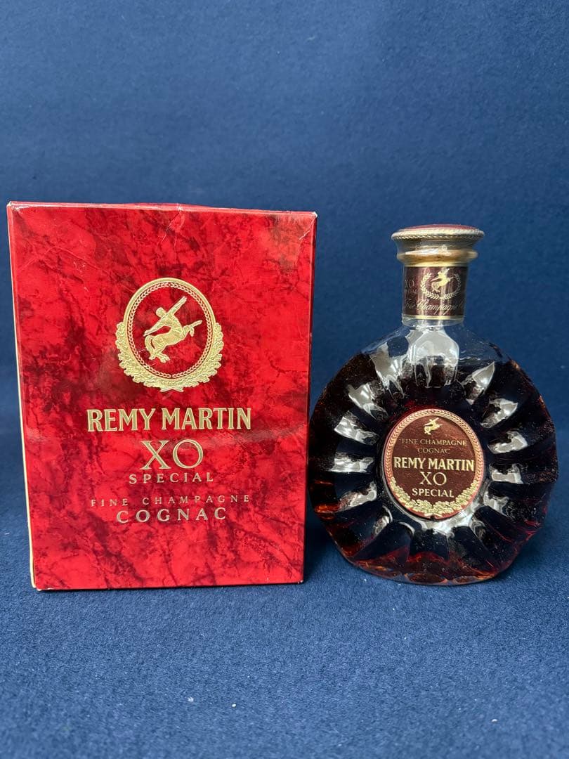 ③ レミーマルタン REMY MARTIN XO SPECIAL コニャック箱付